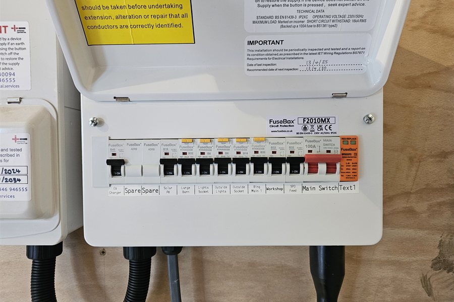 Fusebox consumer unit installation